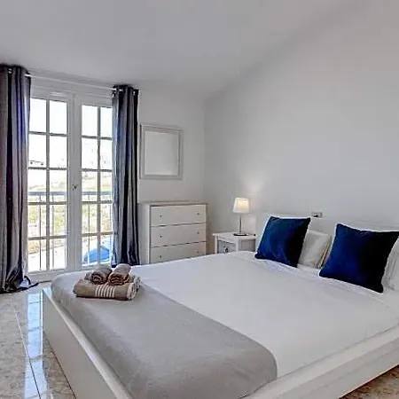House Nina With Jacuzzi Apartment *